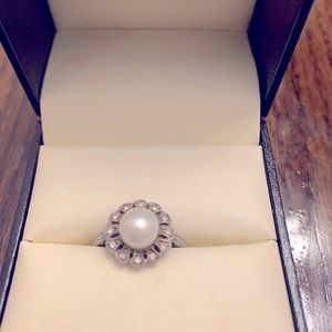 Pearl & Diamond silver ring